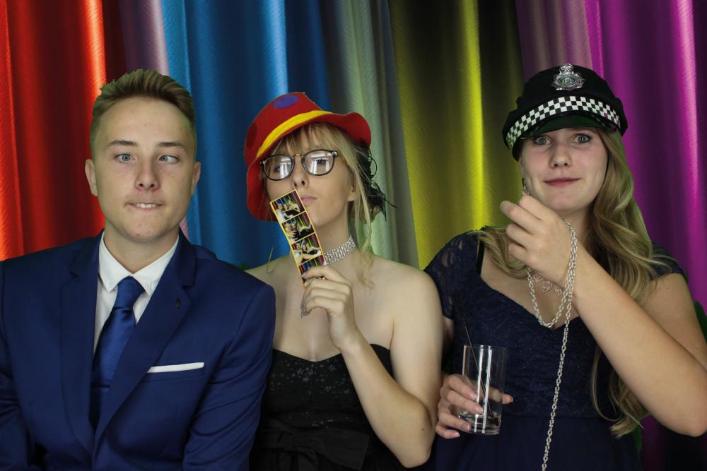 Christ School Prom | View more photos from the event at gallery.myphotoboothexperience.co.uk/u/MyPhotoBoothExperienceLtd/Christ-School-Prom